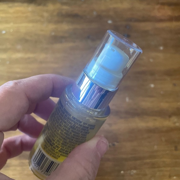 New Trader Joe's Hair Oil Smooths Frizz Protect From Heat 1 OZ - Picture 6 of 6